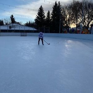 Meet your Posher, Adam